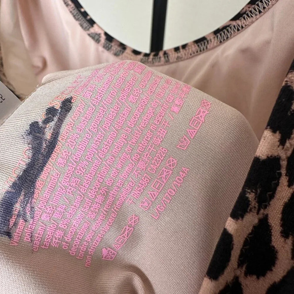 Victoria Secret Women's Leopard Shine Strap Plunge‎ One-Piece Swimsuit Si… - Picture 5 of 6